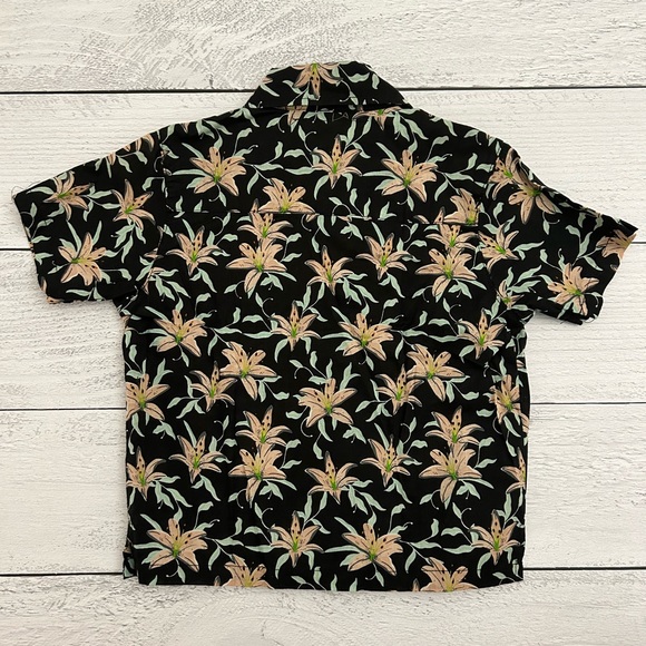 NWT Acacia Kids Boys Aloha Shirt Monet Small - Picture 2 of 9